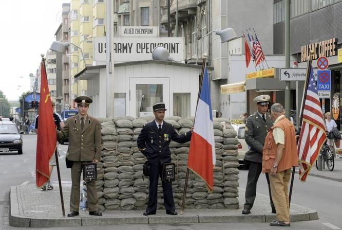 Granični prelaz Checkpoint Charlie