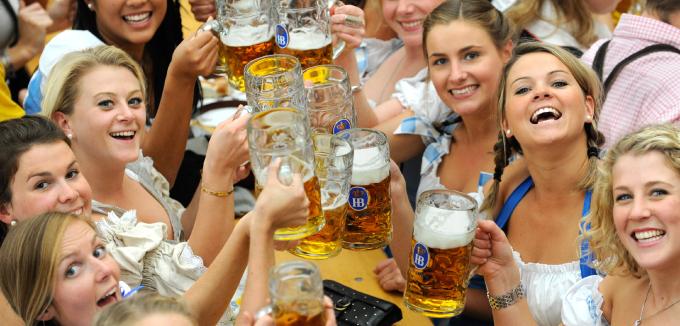 Pivo piju svi i može da se pije svaki dan | Izvor: manager-magazin.de
