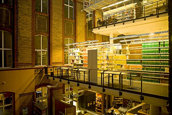 univerzitetska-citaonica-i-biblioteka-viadrina