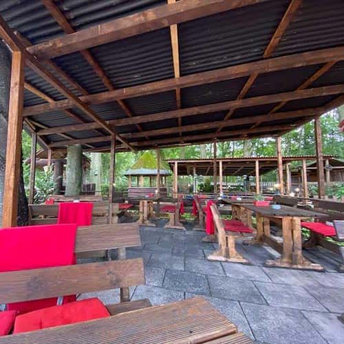 nemacki-kutak-hamburg-balkan-grill-haus-restorani-i-brza-hrana-06